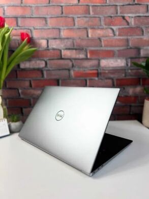 Игровой ноутбук Dell Precision 5560 / 15.6" (1920x1080) IPS / Intel Core i9-11950H (8 (16) ядeр по 2.6 - 5.0 GHz) / 32 GB DDR4 / 1000 GB SSD M.2 / nVidia RTX A2000, 4 GB GDDR6, 128-bit / WebCam / Win 10 Pro + беспроводная мышь Игровой ноутбук Dell Precision 5560 / 15.6" (1920x1080) IPS / Intel Core i9-11950H (8 (16) ядeр по 2.6 - 5.0 GHz) / 32 GB DDR4 / 1000 GB SSD M.2 / nVidia RTX A2000, 4 GB GDDR6, 128-bit / WebCam / Win 10 Pro + беспроводная мышь