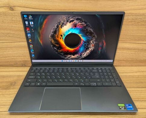 Ігровий ноутбук Dell Vostro 15 7510 / 15.6" (1920x1080) IPS / Intel Core i7-11800H (8 (16) ядер по 2.3 - 4.6 GHz) / 16 GB DDR4 / 512 GB SSD / nVidia GeForce RTX 3050 Ti, 4 GB GDDR6, 128-bit / WebCam / Fingerprint / Windows 11
