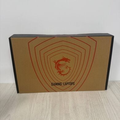 Ігровий ноутбук MSI Vector GP68HX 12VH / 16" (1920x1200) IPS / Intel Core i9-12900HX (16 (24) ядер по 3.6 - 5.0 GHz) / 16 GB DDR5 / 1000 GB SSD NVMe / nVidia GeForce RTX 4080, 12 GB GDDR6, 192-bit / WebCam