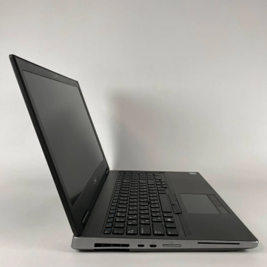 Мобильная рабочая станция Б-класс Dell Precision 7540 / 15.6" (1920x1080) IPS / Intel Core i7-9850H (6 (12) ядер по 2.6 - 4.6 GHz) / 16 GB DDR4 / 512 GB SSD / nVidia Quadro T2000, 4 GB GDDR5, 128-bit / WebCam