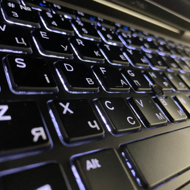 Мобильная рабочая станция Б-класс Dell Precision 7540 / 15.6" (1920x1080) IPS / Intel Core i7-9850H (6 (12) ядер по 2.6 - 4.6 GHz) / 16 GB DDR4 / 512 GB SSD / nVidia Quadro T2000, 4 GB GDDR5, 128-bit / WebCam