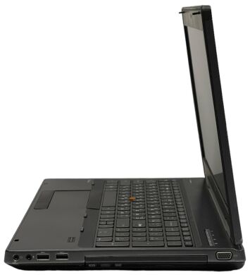 Мобільна робоча станція Б-клас HP EliteBook 8560w / 15.6" (1920x1080) TN / Intel Core i7-2720QM (4 (8) ядра по 2.2 - 3.3 GHz) / 8 GB DDR3 / 750 GB HDD / nVidia Quadro 1000M, 2 GB GDDR3, 128-bit / WebCam / Windows 10 Pro / АКБ тримає до 30 хвилин