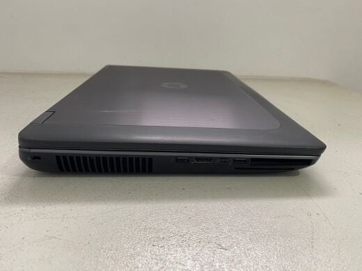 Мобільна робоча станція Б-клас HP ZBook 17 G2 / 17.3" (1920x1080) TN / Intel Core i7-4810MQ (4 (8) ядра по 2.8 - 3.8 GHz) / 16 GB DDR3 / 256 GB SSD + 500 GB HDD / nVidia Quadro K1100M, 2 GB GDDR5, 128-bit / WebCam / DVD-ROM / HDMI Мобільна робоча станція Б-клас HP ZBook 17 G2 / 17.3" (1920x1080) TN / Intel Core i7-4810MQ (4 (8) ядра по 2.8 - 3.8 GHz) / 16 GB DDR3 / 256 GB SSD + 500 GB HDD / nVidia Quadro K1100M, 2 GB GDDR5, 128-bit / WebCam / DVD-ROM / HDMI