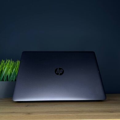 Мобільна робоча станція Б-клас HP ZBook Studio G3 / 15.6" (1920x1080) IPS / Intel Core i7-6820HQ (4 (8) ядра по 2.7 - 3.6 GHz) / 32 GB DDR4 / 512 GB SSD / nVidia Quadro M1000M, 4 GB GDDR5, 128-bit / WebCam / HDMI