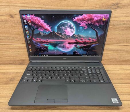 Мобильная рабочая станция Dell Precision 7550 / 15.6" (1920x1080) IPS / Intel Core i7-10850H (6 (12) ядер по 2.7 - 5.1 GHz) / 32 GB DDR4 / 512 GB SSD / nVidia Quadro T2000, 4 GB GDDR5, 128-bit / Windows 10
