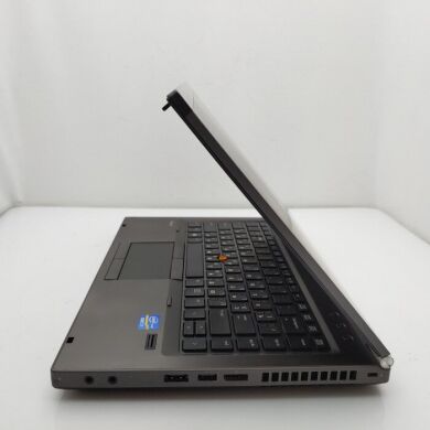 Мобильная рабочая станция HP EliteBook 8470w / 14" (1600x900) TN / Intel Core i7-3630QM (4 (8) ядра по 2.4 - 3.4 GHz) / 8 GB DDR3 / 240 GB SSD / AMD FirePro M2000, 1 GB GDDR5, 64-bit / WebCam / DVD-ROM/ Win 10 Pro