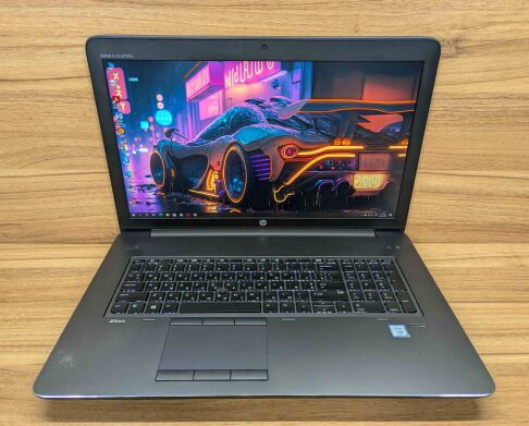 Мобільна робоча станція HP zBook 17 G4 / 17.3" (1920x1080) IPS / Intel Xeon E3-1535M v6 (4 (8) ядра по 3.1 - 4.2 GHz) / 32 GB DDR4 / 500 GB SSD / nVidia Quadro P4000, 8 GB GDDR5, 256-bit / WebCam / TouchID / Windows 10