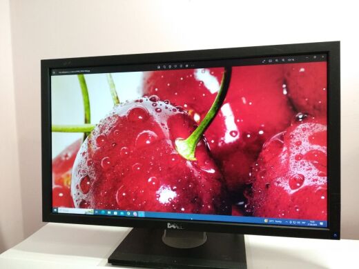 Монітор Dell Professional P2311H / 23" (1920x1080) TN / DVI, VGA, USB / VESA 100x100