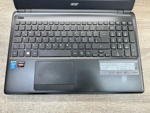 Ноутбук Acer Aspire E1-572G / 15.6" (1366x768) TN / Intel Core i5-4200U (2 (4) ядра по 1.6 - 2.6 GHz) / 8 GB DDR3 / 240 GB SSD / AMD Radeon HD 8670M, 1 GB DDR3, 64-bit Ноутбук Acer Aspire E1-572G / 15.6" (1366x768) TN / Intel Core i5-4200U (2 (4) ядра по 1.6 - 2.6 GHz) / 8 GB DDR3 / 240 GB SSD / AMD Radeon HD 8670M, 1 GB DDR3, 64-bit