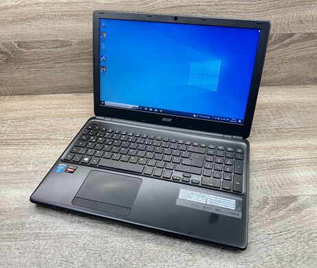 Ноутбук Acer Aspire E1-572G / 15.6" (1366x768) TN / Intel Core i5-4200U (2 (4) ядра по 1.6 - 2.6 GHz) / 8 GB DDR3 / 240 GB SSD / AMD Radeon HD 8670M, 1 GB DDR3, 64-bit Ноутбук Acer Aspire E1-572G / 15.6" (1366x768) TN / Intel Core i5-4200U (2 (4) ядра по 1.6 - 2.6 GHz) / 8 GB DDR3 / 240 GB SSD / AMD Radeon HD 8670M, 1 GB DDR3, 64-bit