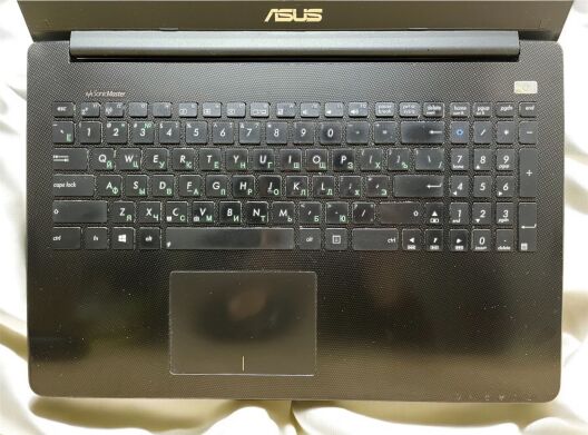 Ноутбук Asus X502C / 15.6" (1366x768) TN / Intel Core i3-3217U (2 (4) ядра по 1.8 GHz) / 4 GB DDR3 / 120 GB SSD / Intel HD Graphics 4000 / WebCam Ноутбук Asus X502C / 15.6" (1366x768) TN / Intel Core i3-3217U (2 (4) ядра по 1.8 GHz) / 4 GB DDR3 / 120 GB SSD / Intel HD Graphics 4000 / WebCam