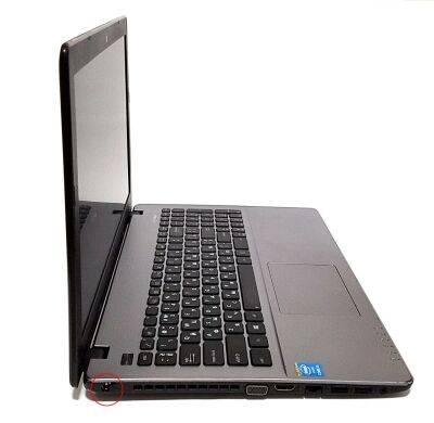 Ноутбук Б-класс Asus F550L / 15.6" (1920x1080) TN / Intel Core i5-4210U (2 (4) ядра по 1.7 - 2.7 GHz) / 12 GB DDR3 / 256 GB SSD / nVidia GeForce 840M, 2 GB GDDR3, 64-bit / WebCam / Win 10 Home Lic