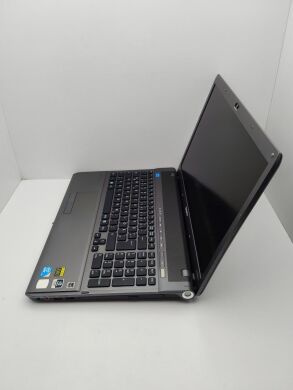 Ноутбук Sony VPC164 / 16.1" (1920x1080) TN / Intel Core i7-740QM (4 (8) ядра по 1.73 - 2.93 GHz) / 6 GB DDR3 / 500 GB HDD / nvidia GeForce GT 330M, 1 GB GDDR3, 128-bit / WebCam