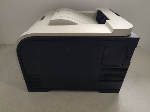 Принтер HP Color LaserJet CP2025 Printer / Лазерная цветная печать / 600x600 dpi / A4 / 20 стр/мин / USB 2.0, Ethernet / Дуплекс / Кабели в комплекте
