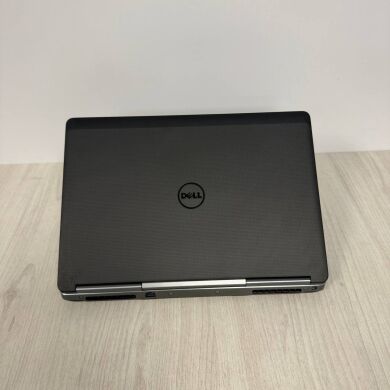 Робоча станція Dell Precision 7510 / 15.6" (1920x1080) IPS / Intel Core i7-6820HQ (4 (8) ядра по 2.7 - 3.6 GHz) / 16 GB DDR4 / 256 GB SSD / nVidia Quadro M1000M, 2 GB GDDR5, 128-bit / WebCam