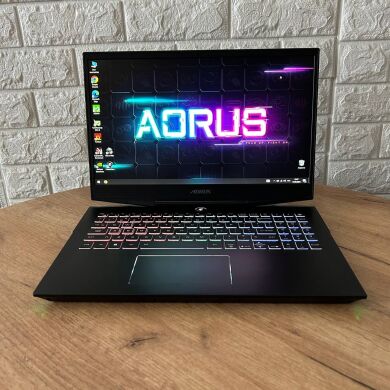 Игровой ноутбук Gigabyte Aorus 15-SA / 15.6" (1920x1080) IPS / Intel Core i7-9750H (6 (12) ядер по 2.6 - 4.5 GHz) / 16 GB DDR4 / 1000 GB SSD / nVidia GeForce GTX 1660 Ti, 6 GB GDDR6, 192-bit / WebCam