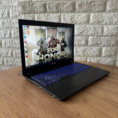 Ігровий ноутбук Origin Evo 15-S / 15.6" (1920x1080) IPS / Intel Core i7-8750H (6 (12) ядер по 2.2 - 4.1 GHz) / 16 GB DDR4 / 512 GB SSD / nVidia GeForce GTX 1070 Max-Q, 8 GB GDDR5, 256-bit / WebCam