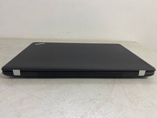 Ноутбук Lenovo ThinkPad E550 / 15.6" (1920x1080) TN / Intel Core i7-5500U (2 (4) ядра по 2.4 - 3.0 GHz) / 16 GB DDR3 / 240 GB SSD / Intel HD Graphics 5500 / WebCam