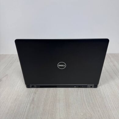 Ультрабук Б-клас Dell Latitude 5480 / 14" (1920x1080) IPS / Intel Core i7-7820HQ (4 (8) ядра по 2.9 - 3.9 GHz) / 8 GB DDR4 / 128 GB SSD M.2 / nVidia GeForce 930MX, 2 GB DDR3, 64-bit / WebCam Ультрабук Б-клас Dell Latitude 5480 / 14" (1920x1080) IPS / Intel Core i7-7820HQ (4 (8) ядра по 2.9 - 3.9 GHz) / 8 GB DDR4 / 128 GB SSD M.2 / nVidia GeForce 930MX, 2 GB DDR3, 64-bit / WebCam