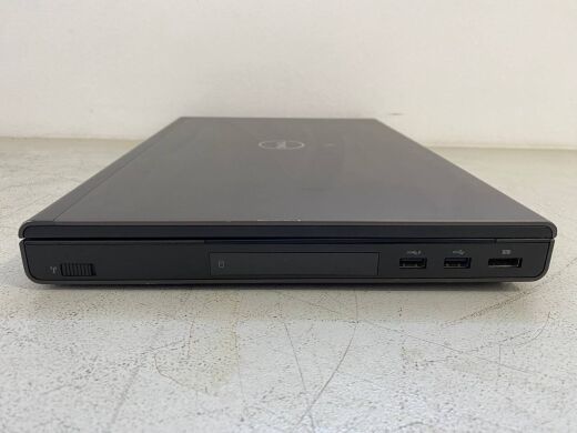 Мобільна робоча станція Б-клас Dell Precision M4800 / 15.6" (1920x1080) TN / Intel Core i7-4810MQ (4 (8) ядра по 2.8 - 3.8 GHz) / 32 GB DDR3 / 256 GB SSD / nVidia Quadro K2100M, 2 GB GDDR5, 128-bit / WebCam
