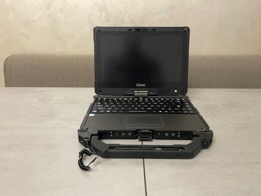 Защищенный нетбук-трансформер Getac V110 G3 / 11.6" (1366x768) IPS Touch / Intel Core i5-6300U (2 (4) ядра по 2.4 - 3.0 GHz) / 16 GB DDR4 / 128 GB SSD / Intel HD Graphics 520 / WebCam / Fingerprint / Две батареи