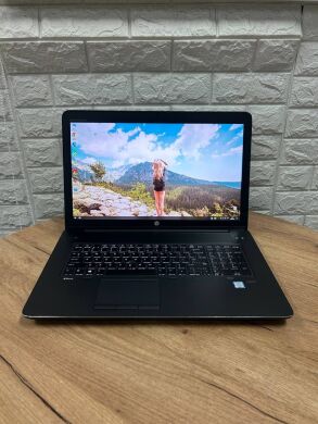Мобільна робоча станція HP Zbook 17 G3 / 17.3" (1920x1080) IPS / Intel Core i7-6820HQ (4 (8) ядра по 2.7 - 3.6 GHz) / 8 GB DDR4 / 512 GB SSD / nVidia Quadro M4000M, 4 GB GDDR5, 256-bit / WebCam