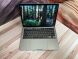 Ультрабук Б-клас Apple MacBook Pro 13 (2019) / 13.3" (2560x1600) IPS / Intel Core i5-8257U (4 (8) ядра по 1.4 - 3.9 GHz) / 8 GB DDR3 / 256 GB SSD / Intel Iris Plus Graphics 645 / WebCam / MacOS купити
