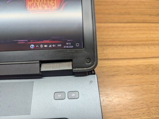 Мобільна робоча станція Б-клас HP zBook 17 / 17.3" (1920x1080) IPS / Intel Core i7-4700MQ (4 (8) ядра по 2.4 - 3.4 GHz) / 8 GB DDR3 / 240 GB SSD + 500 GB HDD / nVidia Quadro K610M, 1 GB GDDR5, 64-bit / WebCam / Fingerprint / Windows 10