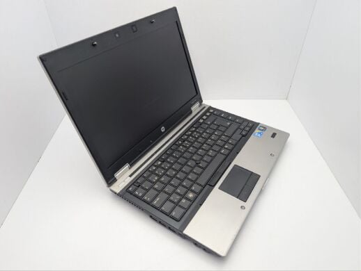 Ноутбук HP EliteBook 8440p / 14" (1366x768) TN / Intel Core i5-520M (2 (4) ядра по 2.4 - 2.93 GHz) / 8 GB DDR3 / 320 GB HDD / Intel HD Graphics / WebCam / DVD-ROM / АКБ не держит