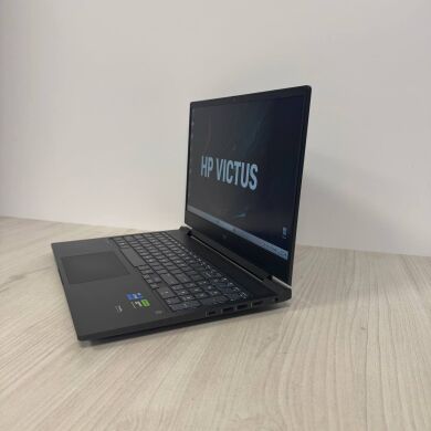 Ігровий ноутбук Б-клас HP Victus 16-r0085cl / 16.1" (1920x1080) IPS / Intel Core i7-13700H (14 (20) ядер по 2.4 - 5.0 GHz) / 16 GB DDR5 / 512 GB SSD NVMe / nVidia GeForce RTX 4070, 8 GB GDDR6, 128-bit / WebCam Ігровий ноутбук Б-клас HP Victus 16-r0085cl / 16.1" (1920x1080) IPS / Intel Core i7-13700H (14 (20) ядер по 2.4 - 5.0 GHz) / 16 GB DDR5 / 512 GB SSD NVMe / nVidia GeForce RTX 4070, 8 GB GDDR6, 128-bit / WebCam