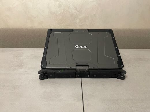 Защищенный нетбук-трансформер Getac V110 G3 / 11.6" (1366x768) IPS Touch / Intel Core i5-6300U (2 (4) ядра по 2.4 - 3.0 GHz) / 16 GB DDR4 / 128 GB SSD / Intel HD Graphics 520 / WebCam / Fingerprint / Две батареи