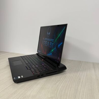 Ігровий ноутбук Б-клас Dell Alienware Area 51m / 17.3" (1920x1080) IPS / Intel Core i7-9700K (8 ядер по 3.6 - 4.9 GHz) / 16 GB DDR4 / 512 GB SSD M.2 + 1000 GB HDD / nVidia GeForce RTX 2060, 6 GB GDDR6, 192-bit / WebCam Ігровий ноутбук Б-клас Dell Alienware Area 51m / 17.3" (1920x1080) IPS / Intel Core i7-9700K (8 ядер по 3.6 - 4.9 GHz) / 16 GB DDR4 / 512 GB SSD M.2 + 1000 GB HDD / nVidia GeForce RTX 2060, 6 GB GDDR6, 192-bit / WebCam