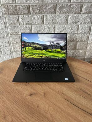 Ігровий ультрабук Dell XPS 15 9570 / 15.6" (1920x1080) IPS / Intel Core i7-8750H (6 (12) ядра по 2.2 - 4.1 GHz) / 16 GB DDR4 / 1000 GB SSD / nVidia GeForce GTX 1050 Ti Max-Q, 4 GB GDDR5, 128-bit / WebCam Ігровий ультрабук Dell XPS 15 9570 / 15.6" (1920x1080) IPS / Intel Core i7-8750H (6 (12) ядра по 2.2 - 4.1 GHz) / 16 GB DDR4 / 1000 GB SSD / nVidia GeForce GTX 1050 Ti Max-Q, 4 GB GDDR5, 128-bit / WebCam