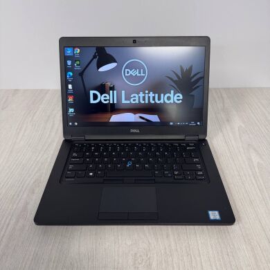 Ультрабук Б-клас Dell Latitude 5480 / 14" (1920x1080) IPS / Intel Core i7-7820HQ (4 (8) ядра по 2.9 - 3.9 GHz) / 8 GB DDR4 / 128 GB SSD M.2 / nVidia GeForce 930MX, 2 GB DDR3, 64-bit / WebCam Ультрабук Б-клас Dell Latitude 5480 / 14" (1920x1080) IPS / Intel Core i7-7820HQ (4 (8) ядра по 2.9 - 3.9 GHz) / 8 GB DDR4 / 128 GB SSD M.2 / nVidia GeForce 930MX, 2 GB DDR3, 64-bit / WebCam