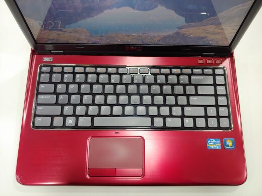 Dell Inspiron 14z-N411z / 14" (1366x768) TN / Intel Core i5-2450M (2 (4) ядра по 2.5 - 3.1 GHz) / 8 GB DDR3 / 240 GB SSD / WebCam / DVD-RW Dell Inspiron 14z-N411z / 14" (1366x768) TN / Intel Core i5-2450M (2 (4) ядра по 2.5 - 3.1 GHz) / 8 GB DDR3 / 240 GB SSD / WebCam / DVD-RW