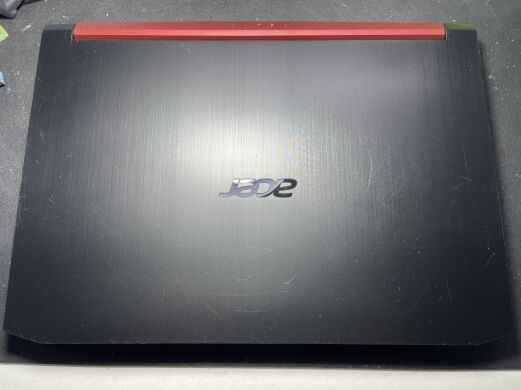 Игровой ноутбук Б-класс Acer Nitro 5 AN515-43 / 15.6" (1920x1080) IPS / AMD Ryzen 5 3550H (4 (8) ядра по 2.1 - 3.7 GHz) / 16 GB DDR4 / 480 GB SSD / AMD Radeon RX 560X, 4 GB GDDR5, 128-bit / WebCam