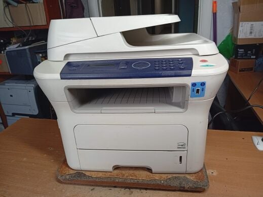 МФУ Xerox WorkCentre 3220 / Лазерная монохромная печать / 1200x1200 dpi / 28 стр./мин / A4 / USB 2.0, Ethernet / Дуплекс