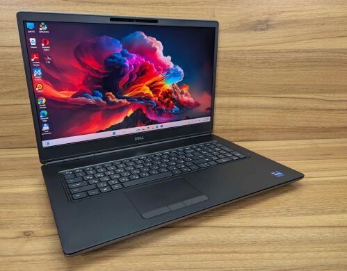 Мобільна робоча станція Dell Precision 7760 / 17.3" (3840x2160) IPS / Intel Xeon W-11855M (6 (12) ядер по 3.2 - 4.9 GHz) / 32 GB DDR4 / 512 GB SSD / nVidia RTX A4000, 8 GB GDDR6, 256-bit / WebCam / HDMI / Windows 11