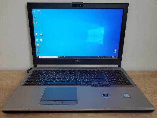 Мобильная рабочая станция Fujitsu Celsius H760 / 15.6" (1920x1080) IPS / Intel Core i5-6440HQ (4 ядра по 2.6 - 3.5 GHz) / 16 GB DDR4 / 512 GB SSD / nVidia Quadro M600, 2 GB DDR5, 128-bit / WebCam / Win 10 Pro