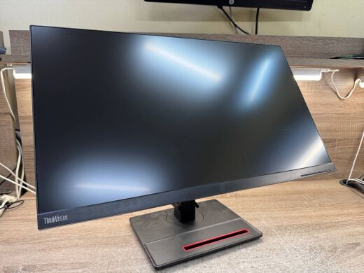 Монітор Lenovo ThinkVision T27i-10 / 27" (1920x1080) IPS / DisplayPort, HDMI, VGA, USB 3.0 / VESA 100x100 Монітор Lenovo ThinkVision T27i-10 / 27" (1920x1080) IPS / DisplayPort, HDMI, VGA, USB 3.0 / VESA 100x100