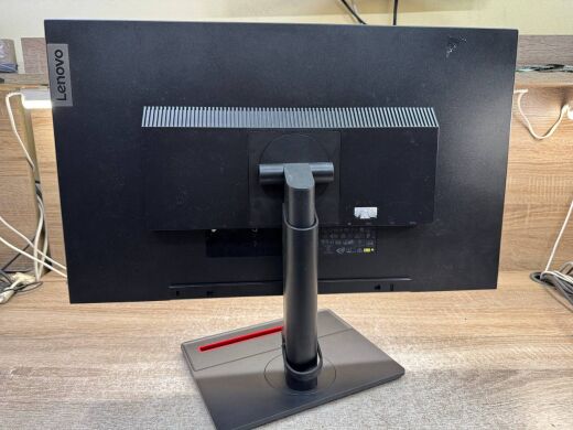 Монітор Lenovo ThinkVision T27i-10 / 27" (1920x1080) IPS / DisplayPort, HDMI, VGA, USB 3.0 / VESA 100x100 Монітор Lenovo ThinkVision T27i-10 / 27" (1920x1080) IPS / DisplayPort, HDMI, VGA, USB 3.0 / VESA 100x100