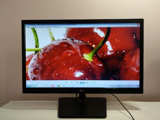 Монитор LG 22M38A-B / 21.5" (1920x1080) TN / VGA / VESA 75x75