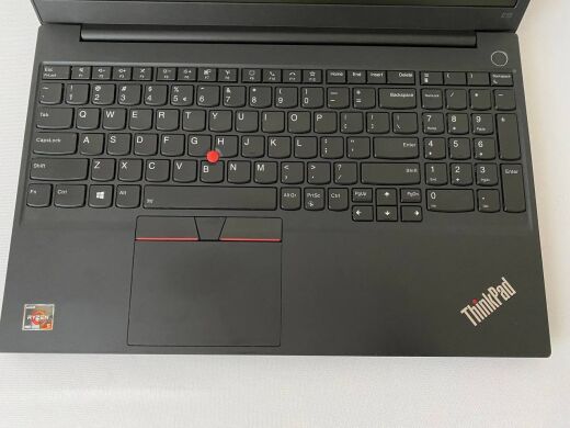 Ноутбук Б-клас Lenovo ThinkPad E15 Gen 2 / 15.6" (1920x1080) TN / AMD Ryzen 5 4500U (6 ядер по 2.3 - 4.0 GHz) / 8 GB DDR4 / 512 GB SSD / AMD Radeon Graphics / WebCam / HDMI