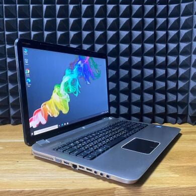 Ноутбук HP Pavilion DV7 / 17.3" (1600x900) TN / AMD A6-3410MX (4 ядра по 1.6 - 2.3 GHz) / 16 GB DDR3 / 128 GB SSD / AMD Radeon HD 6520G Graphics / WebCam / DVD-ROM Ноутбук HP Pavilion DV7 / 17.3" (1600x900) TN / AMD A6-3410MX (4 ядра по 1.6 - 2.3 GHz) / 16 GB DDR3 / 128 GB SSD / AMD Radeon HD 6520G Graphics / WebCam / DVD-ROM