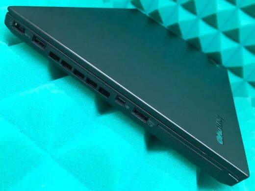 Ноутбук Lenovo ThinkPad T440s / 14" (1600x900) TN / Intel Core i5-4200U (2 (4) ядра по 1.6 - 2.6 GHz) / 8 GB DDR3 / 128 GB SSD / Intel HD Graphics 4400 / WebCam / USB 3.0 / miniDP / Windows 10 лицензия