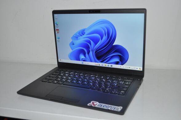 Ультрабук Dell Latitude 7400 / 14" (1920x1080) IPS / Intel Core i5-8265U (4 (8) ядра по 1.6 - 3.9 GHz) / 8 GB DDR4 / 256 GB SSD / Intel UHD Graphics / WebCam / Windows 11 Pro