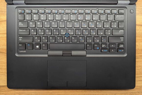 Ультрабук Dell Latitude 5480 / 14" (1920x1080) IPS / Intel Core i7-7820HQ (4 (8) ядра по 2.9 - 3.9 GHz) / 16 GB DDR4 / 480 GB SSD / nVidia GeForce 930MX, 2 GB DDR3, 64-bit / WebCam / HDMI / Windows 10 Ультрабук Dell Latitude 5480 / 14" (1920x1080) IPS / Intel Core i7-7820HQ (4 (8) ядра по 2.9 - 3.9 GHz) / 16 GB DDR4 / 480 GB SSD / nVidia GeForce 930MX, 2 GB DDR3, 64-bit / WebCam / HDMI / Windows 10