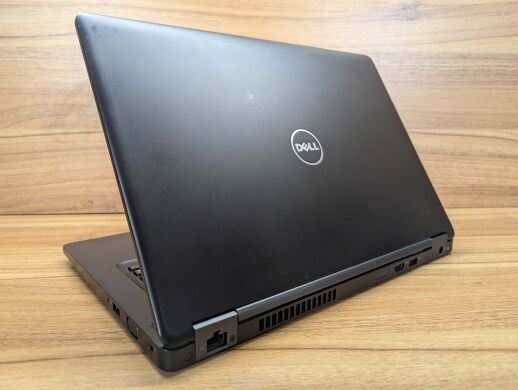 Ультрабук Dell Latitude 5480 / 14" (1920x1080) IPS / Intel Core i7-7820HQ (4 (8) ядра по 2.9 - 3.9 GHz) / 16 GB DDR4 / 480 GB SSD / nVidia GeForce 930MX, 2 GB DDR3, 64-bit / WebCam / HDMI / Windows 10 Ультрабук Dell Latitude 5480 / 14" (1920x1080) IPS / Intel Core i7-7820HQ (4 (8) ядра по 2.9 - 3.9 GHz) / 16 GB DDR4 / 480 GB SSD / nVidia GeForce 930MX, 2 GB DDR3, 64-bit / WebCam / HDMI / Windows 10