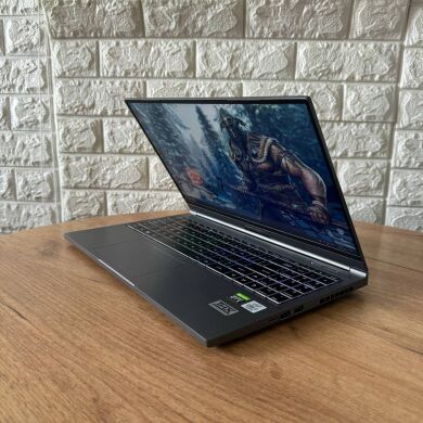 Игровой ноутбук CyberPower Tracer IV GM5MP7Y / 15.6" (1920x1080) IPS / Intel Core i7-10875H (8 (16) ядер по 2.3 - 5.1 GHz) / 16 GB DDR4 / 500 GB SSD / nVidia GeForce RTX 2070, 8 GB GDDR6, 256-bit / WebCam