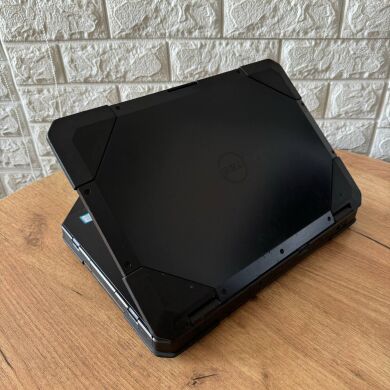 Защищенный ноутбук Б-класс Dell Latitude 5414 Rugged / 14" (1366x768) TN / Intel Core i5-6300U (2 (4) ядра по 2.4 - 3.0 GHz) / 8 GB DDR4 / 512 GB SSD / Intel HD Graphics 520 / WebCam
